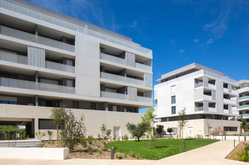 Dossier de presse | 921-15 - Communiqué de presse | Les Jardins de Verchant : programme de logements à Montpellier - NBJ Architectes - Architecture résidentielle - Crédit photo :  Paul Kozlowski 