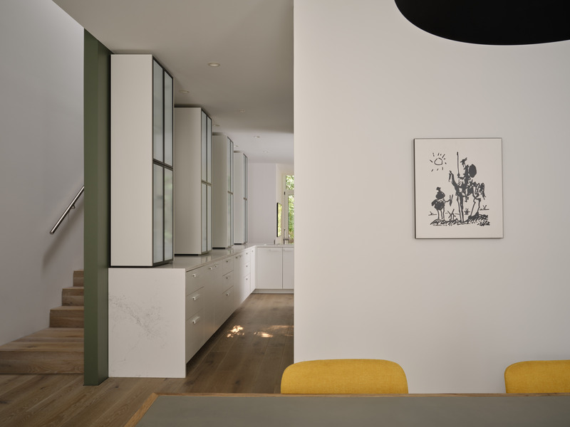Press kit | 2942-05 - Press release | Neville Park - Reigo & Bauer - Residential Architecture - <p style="">  Kitchen / Stairwell</p><p style="">Hardwood Flooring: Moncer Specialty Flooring;   </p> - Photo credit:  Doublespace Photography