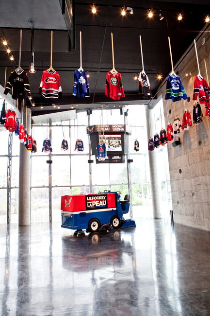 Press kit | 831-02 - Press release | XYZ Cultural Technology has produced the exhibition: Hockey-it's in our DNA - XYZ Technologie culturelle - Event + Exhibition - Photo credit: Renaud Philippe
