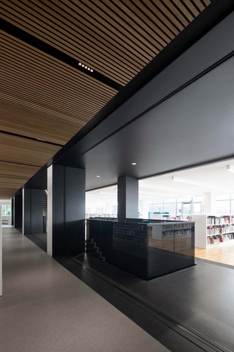 Press kit | 1317-27 - Press release | Expansion of the T-A-St-Germain Library: A Contemporary Showcase for Culture and the Environment - ACDF Architecture - Institutional Architecture - Photo credit: Adrien Williams