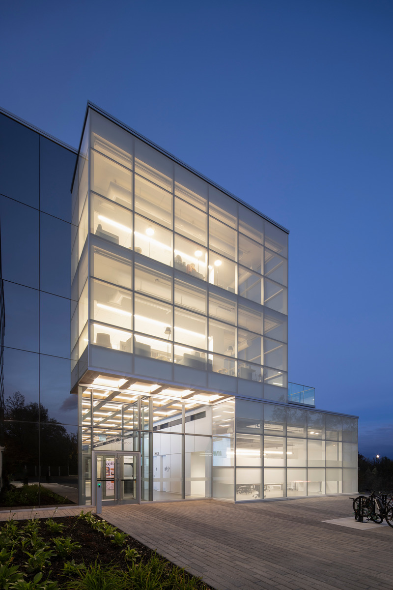 Press kit | 1317-27 - Press release | Expansion of the T-A-St-Germain Library: A Contemporary Showcase for Culture and the Environment - ACDF Architecture - Institutional Architecture - Photo credit: Adrien Williams