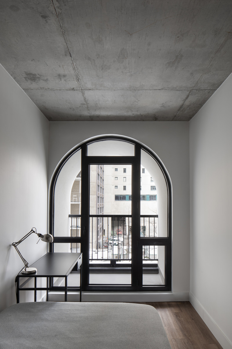Press kit | 1317-20 - Press release | LINK: Distinctive, Responsible, and Contributive Architecture Paying Tribute to a Community's Historical and Collective Memory - ACDF Architecture - Residential Architecture - Photo credit: Adrien Williams