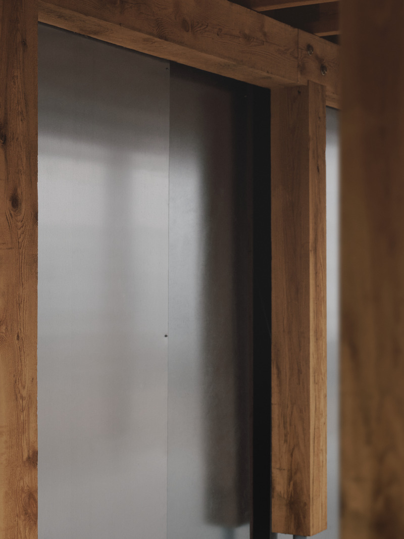 Dossier de presse | 1685-10 - Communiqué de presse | Pavillon Melba - Atelier L'Abri - Architecture résidentielle - Crédit photo : Alex Lesage