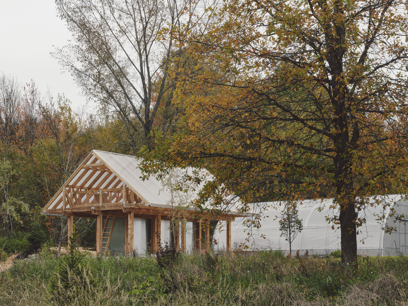 Dossier de presse | 1685-10 - Communiqué de presse | Pavillon Melba - Atelier L'Abri - Architecture résidentielle - Crédit photo : Alex Lesage