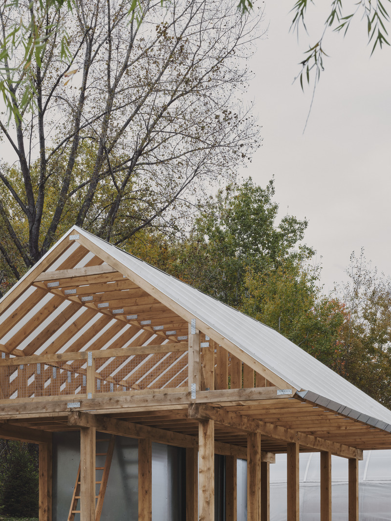 Dossier de presse | 1685-10 - Communiqué de presse | Pavillon Melba - Atelier L'Abri - Architecture résidentielle - Crédit photo : Alex Lesage