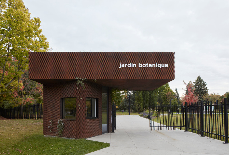 Dossier de presse | 1914-03 - Communiqué de presse | Pavillon d'accueil du Jardin botanique de Montréal - Pelletier de Fontenay - Architecture institutionnelle - Pavillon d'accueil du Jardin botanique - Crédit photo : James Brittain