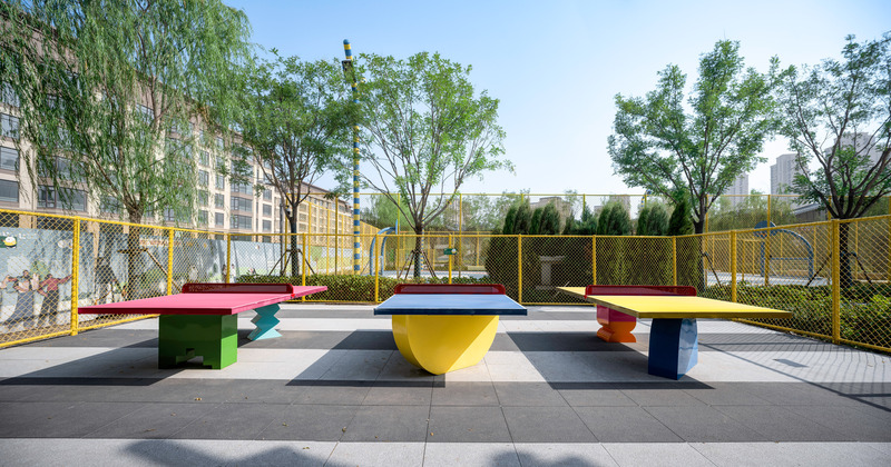 Dossier de presse | 5086-02 - Communiqué de presse | Esthétique sportive pour le paysage urbain - Ballistic Architecture Machine (BAM) - Architecture de paysage - Parc sportif Tianjin 4A, terrain de ping-pong - Crédit photo : Wu Qingshan