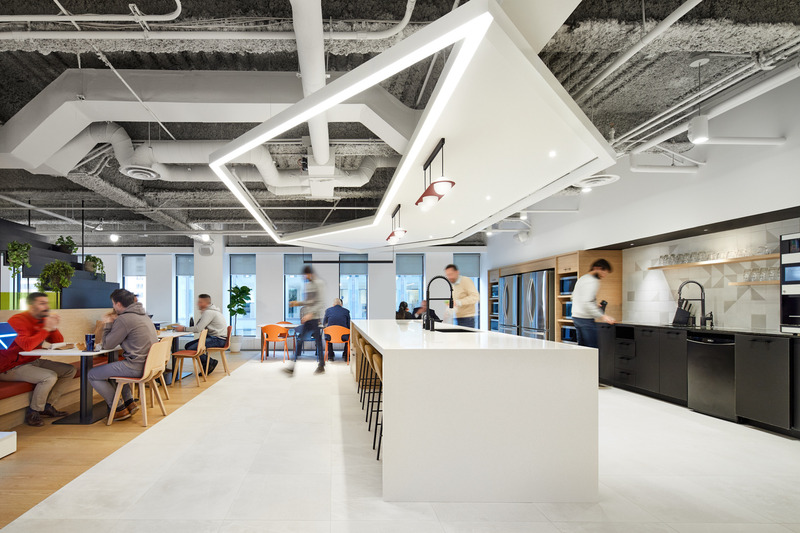 Dossier de presse | 1195-04 - Communiqué de presse | VAD renforce son équipe de direction avec la nomination de deux nouvelles associées - VAD Designers d'espaces - Design d’intérieur commercial - Station FinTech Montréal, Montréal - Crédit photo :  Phil Bernard 