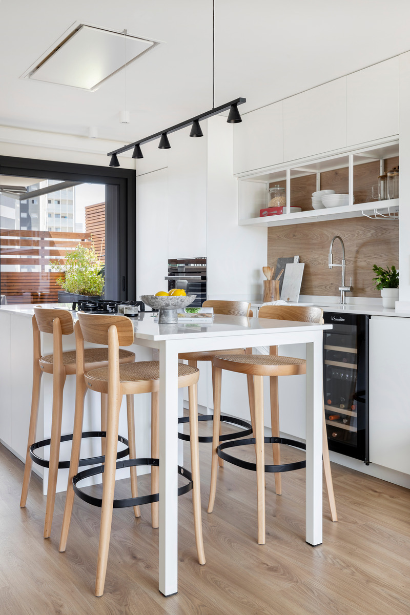 Dossier de presse | 7539-01 - Communiqué de presse | Un penthouse barcelonais rénové par Brakara Studio - Brakara Studio - Design d’intérieur résidentiel - Crédit photo : Jordi Folch
