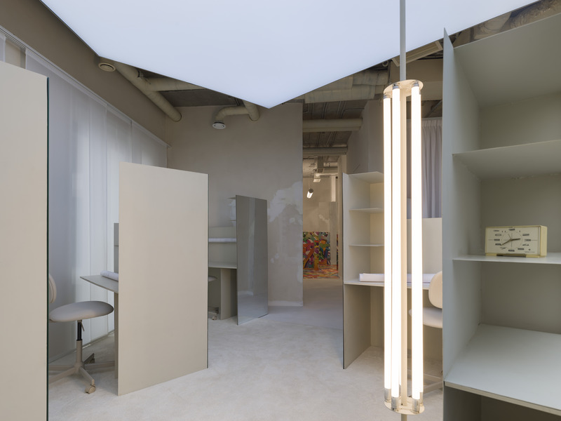 Dossier de presse | 2247-11 - Communiqué de presse | SLAVA 2024: Maxim Kashin Continues his New Direction in Interior Design, Rooted in the Principles of Suprematism - Maxim Kashin Architects - Design d’intérieur commercial - Crédit photo : Dmitry Chebanenko