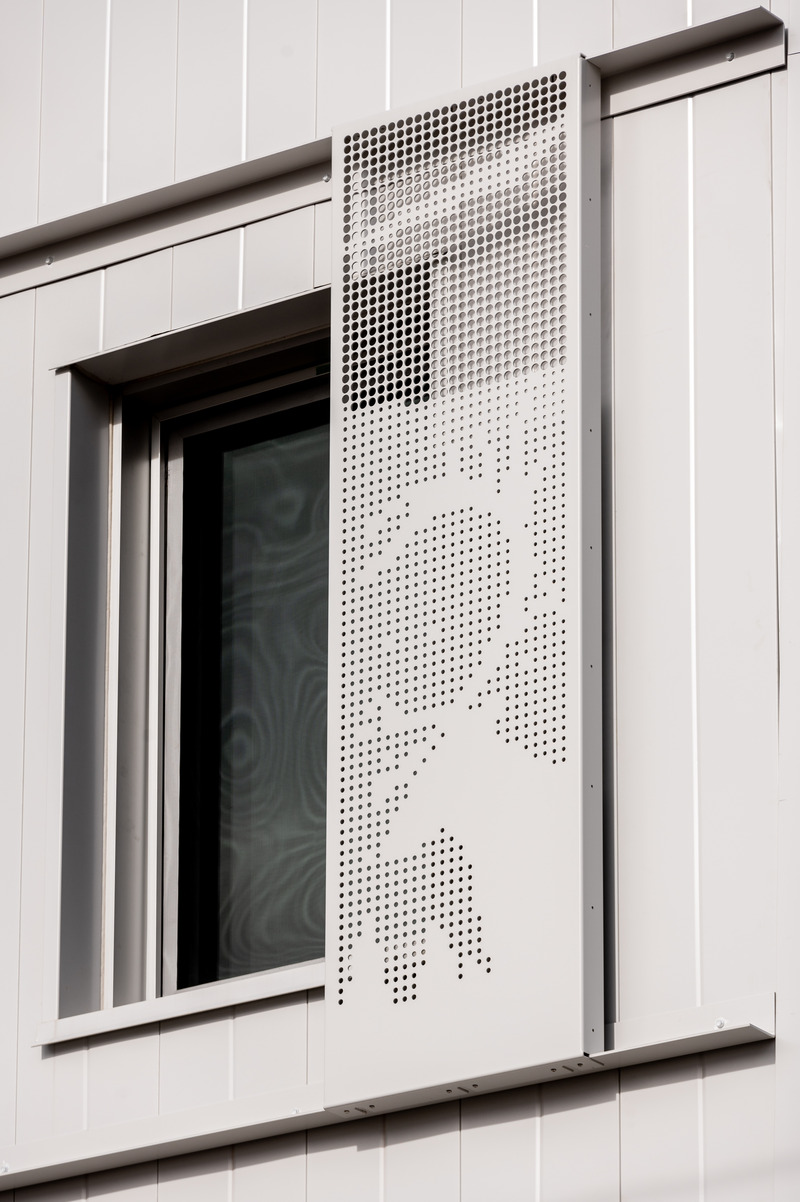 Dossier de presse | 612-29 - Communiqué de presse | La station de radio CKAU Mani-Utenam - EVOQ Architecture - Architecture commerciale - Crédit photo : Optik360