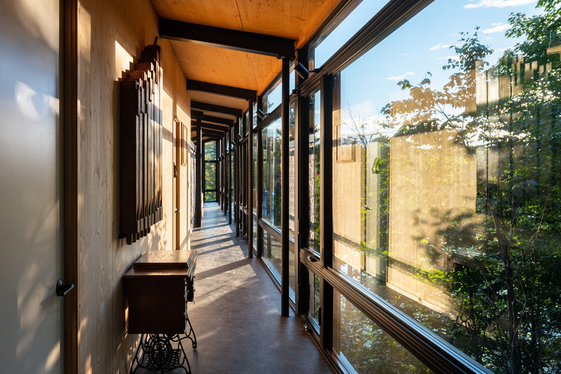 Dossier de presse | 6243-01 - Communiqué de presse | m.o.r.e. CLT Cabin - Kariouk Architects - Architecture résidentielle - Crédit photo : Scott Norsworthy