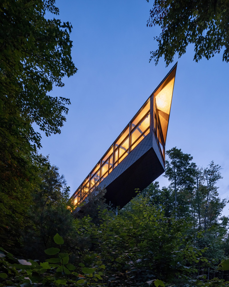 Dossier de presse | 6243-01 - Communiqué de presse | m.o.r.e. CLT Cabin - Kariouk Architects - Architecture résidentielle - Crédit photo : Scott Norsworthy