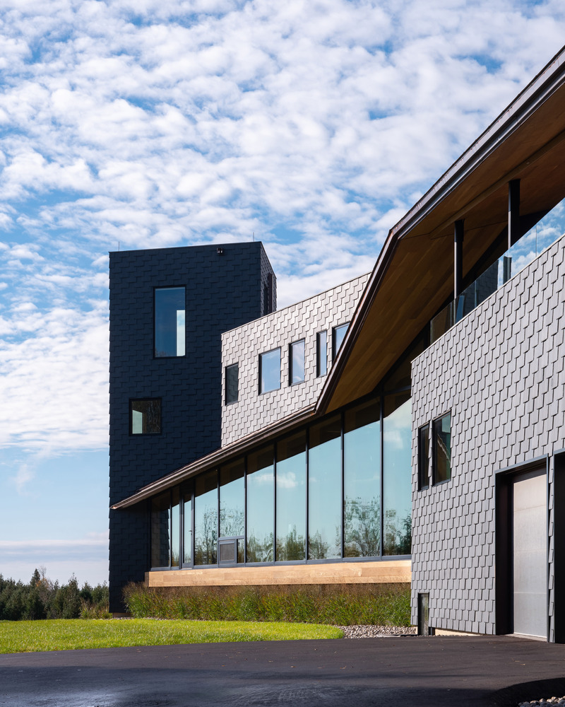 Dossier de presse | 6243-02 - Communiqué de presse | Retraite en forêt - Kariouk Architects - Architecture résidentielle - Crédit photo : Scott Norsworthy