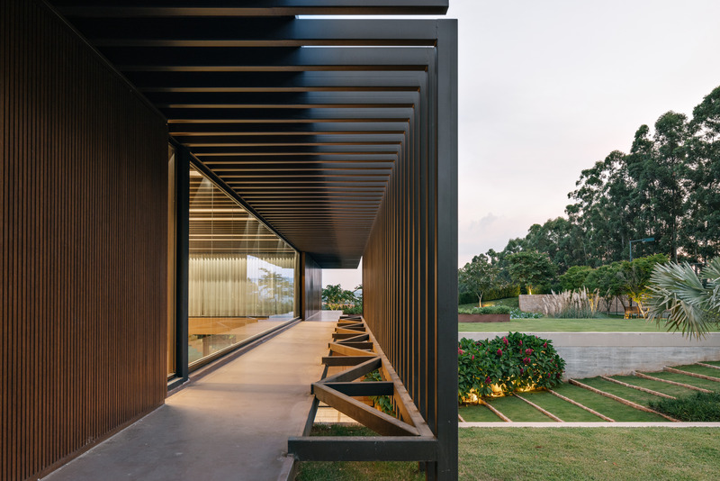 Dossier de presse | 7563-01 - Communiqué de presse | Valencia House - Padovani Arquitetos - Architecture résidentielle - Crédit photo : <p style="">Fran Parente <br style=""></p>