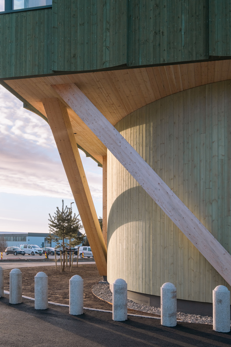 Dossier de presse | 6340-02 - Communiqué de presse | LUMBER 4 Wins the Award for the "Best Office Building of the Year" in the Medium-Sized Category at the Architizer A+Awards - Oslotre AS - Architecture commerciale - Crédit photo : Oslotre AS