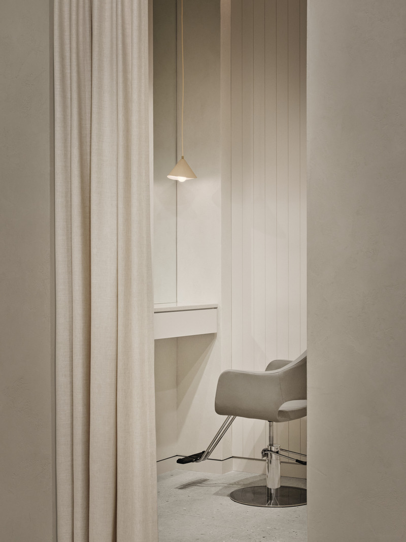 Dossier de presse | 6870-04 - Communiqué de presse | Pilgrim - Entre Quatre Murs - Architecture commerciale - Crédit photo : Alex Lesage