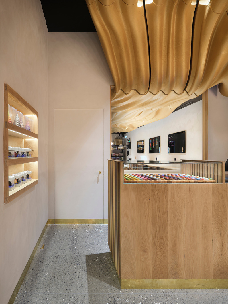 Press kit | 7549-01 - Press release | Indulgence Meets Innovation: Buffalo's New Chocolate Haven - Arch&Type - Commercial Interior Design - Photo credit: Kim Smith Photo