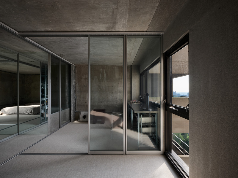 Press kit | 1010-20 - Press release | BRUJcabinet de curiosités - Studio Jean Verville architectes - Residential Architecture - Photo credit: Maxime Brouillet