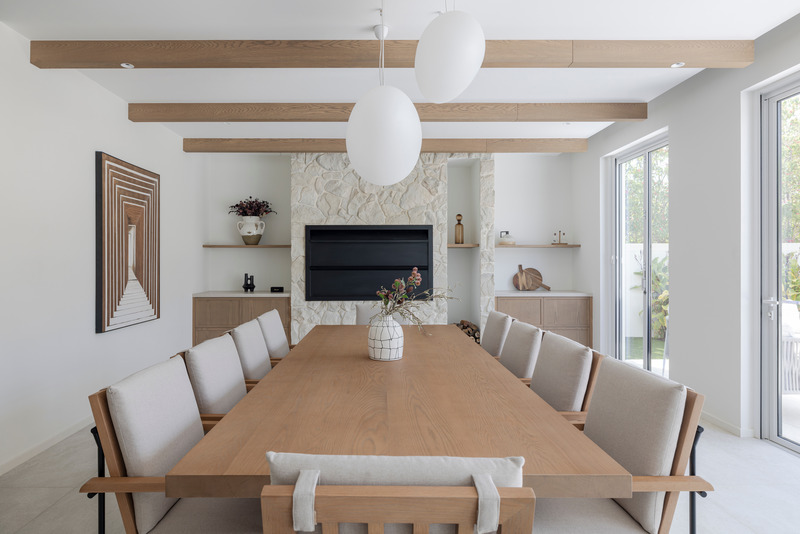 Press kit | 7534-02 - Press release | Modern Farmhouse Retreat at Jumeirah Golf Estates - GroundedDesign - Commercial Interior Design - Braai Room at Golf Estate Views Villa by GroundedDesign - Photo credit: Kelly Tooze