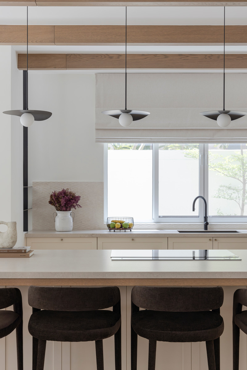 Press kit | 7534-02 - Press release | Modern Farmhouse Retreat at Jumeirah Golf Estates - GroundedDesign - Commercial Interior Design - Kitchen Close Up at Golf Estate Views Villa by GroundedDesign - Photo credit: Kelly Tooze