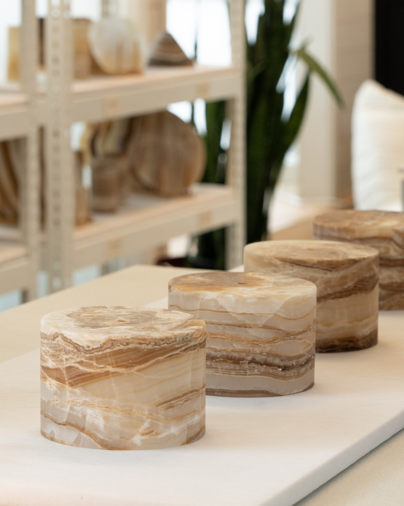 Press kit | 1942-02 - Press release | Luminaire Authentik Launches the Onyx Bar - Luminaire Authentik - Lighting Design - Onyx Bar - Photo credit: Luminaire Authentik