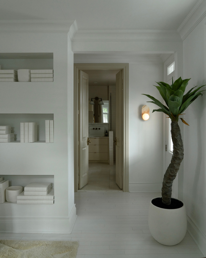 Press kit | 1942-02 - Press release | Luminaire Authentik Launches the Onyx Bar - Luminaire Authentik - Lighting Design - ONYX ARCH-S-LA40 - Photo credit: Luminaire Authentik<br>Designer: @ross_dom - @studiorossdugas