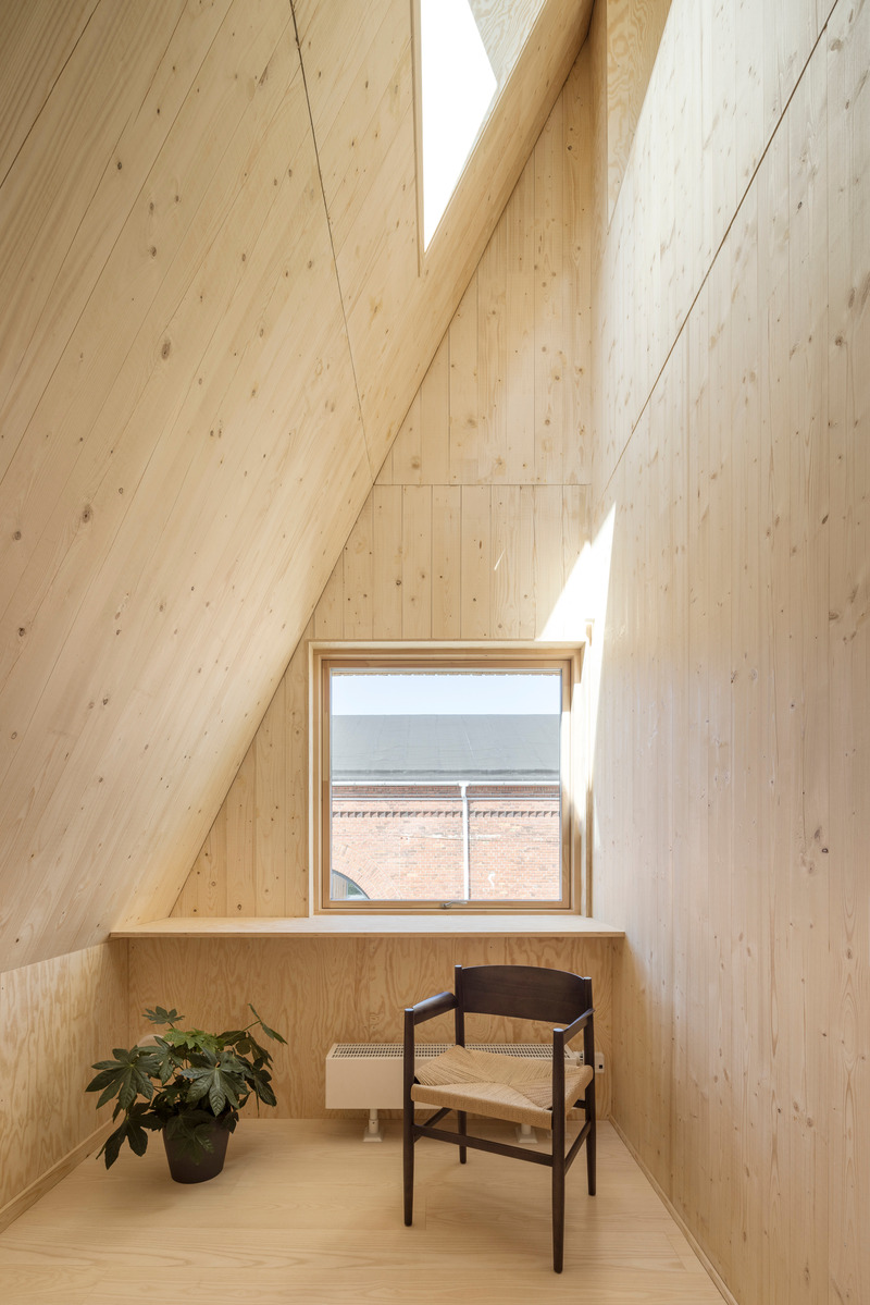 Dossier de presse | 7569-01 - Communiqué de presse | Living Places Copenhagen wins Sustainable Private House and Architecture+Innovation Awards at the Global Architizer A+Awards 2024 - The VELUX Group - Architecture résidentielle - Living Places Copenhagen  - Crédit photo : Adam Mork
