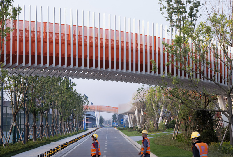 Dossier de presse | 7554-01 - Communiqué de presse | Dong‘an Lake Sports Park Bridge for the Chengdu FISU World University Games - Atelier-Sizhou (四周建筑) - Architecture de paysage - Crédit photo : Arch-Exist