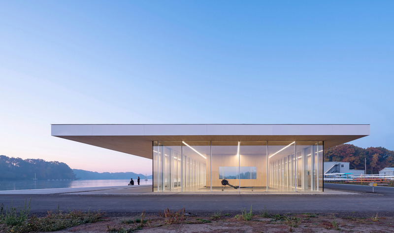 Dossier de presse | 809-42 - Communiqué de presse | Meet the 2024 AZ Awards Winners, People's Choice and Awards of Merit - AZURE Media - Concours - <p>Winner – Architecture, Buildings Under 1,000 SqM</p><p><br></p><p style="">Neil Campbell Rowing Centre, St. Catherines, Ontario <br style=""></p><p><br></p><p>By MJMA Architecture &amp; Design (Toronto, Ontario) and Raimondo + Associates Architects (Niagara Falls, Canada)</p> - Crédit photo : Scott Norsworthy