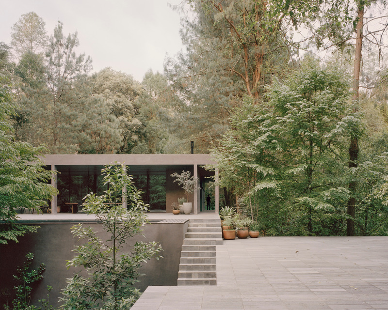 Dossier de presse | 809-42 - Communiqué de presse | Meet the 2024 AZ Awards Winners, People's Choice and Awards of Merit - AZURE Media - Concours - <p>Winner &amp; People's Choice – Architecture, Houses</p><p><br></p><p>Copas , Valle de Bravo, Mexico</p><p><br></p><p>By PPAA, Mexico City, Mexico</p> - Crédit photo : Rory Gardiner 