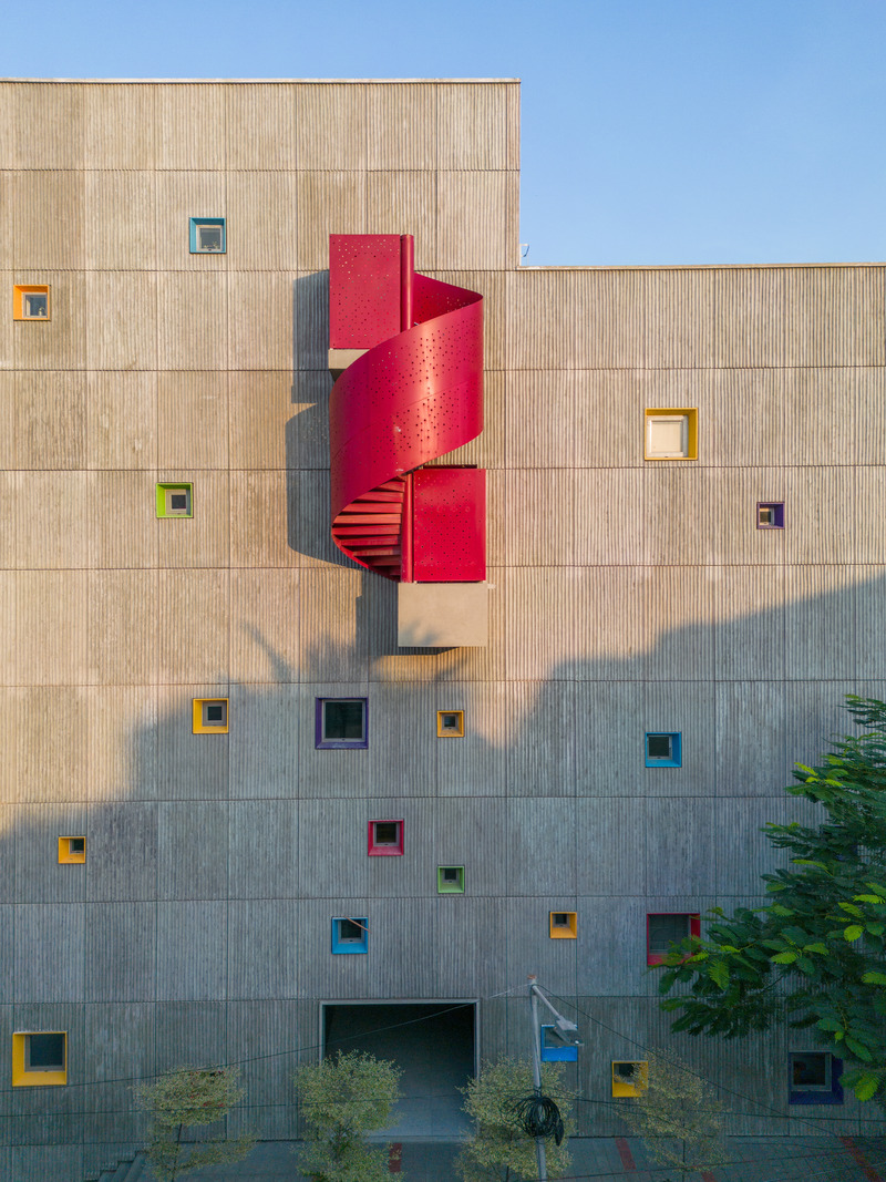 Dossier de presse | 5962-01 - Communiqué de presse | Learning Centre at Quest - KSM Architecture - Architecture institutionnelle - View of west facade - Crédit photo : <ul><li><p style="">Sreenag BRS </p></li></ul>