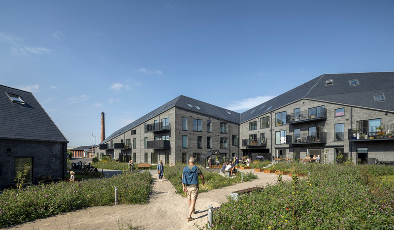 Dossier de presse | 2619-02 - Communiqué de presse | Former Mill Site Reborn as New Housing Community with an Architectural Nod to the Heritage of the Local Area - CEBRA - Architecture résidentielle - Crédit photo : Adam Mørk