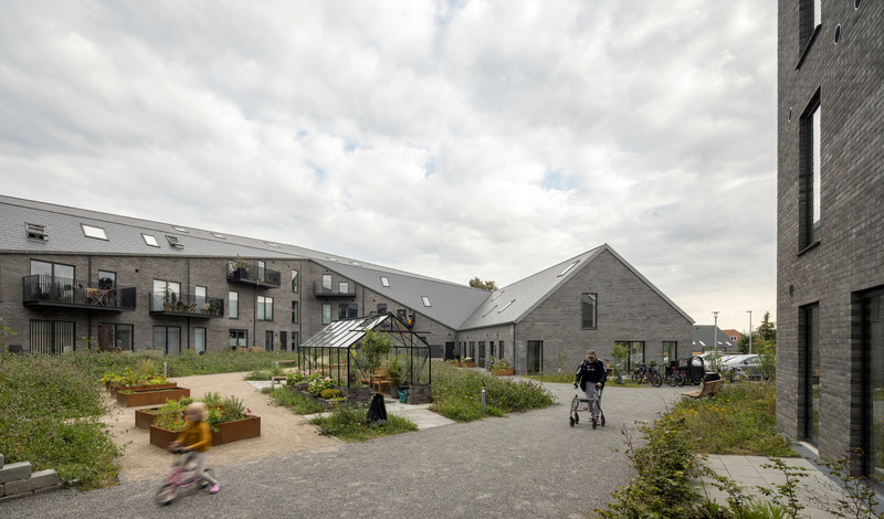 Dossier de presse | 2619-02 - Communiqué de presse | Former Mill Site Reborn as New Housing Community with an Architectural Nod to the Heritage of the Local Area - CEBRA - Architecture résidentielle - Crédit photo : Adam Mørk