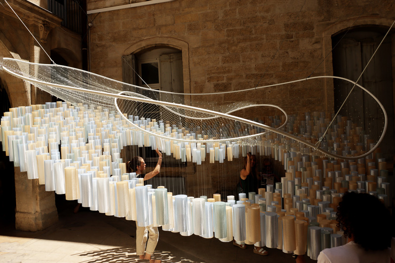 Dossier de presse | 7588-01 - Communiqué de presse | Gagnant du Prix Public FAV 2024 | RHUBARB : une symphonie d'architecture durable guidée par les spectateurs, inspirée par les Jeux Olympiques et le "Rythme" - Atelier DARN - Art - Crédit photo : Chris Jary