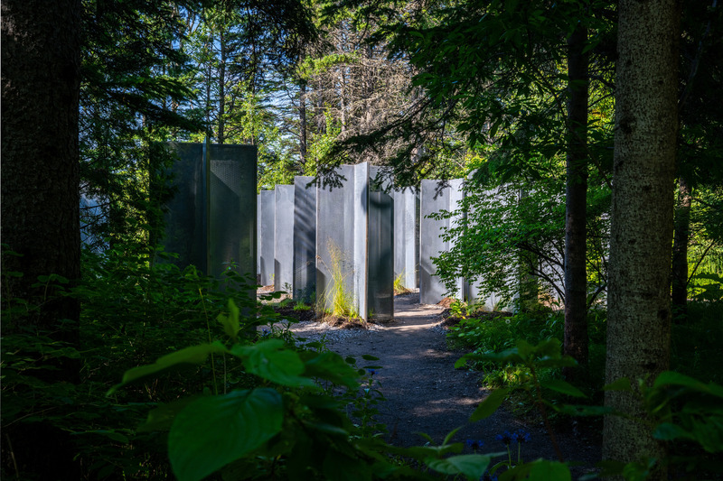 Press kit | 837-49 - Press release | Opening of the 25th International Garden Festival - International Garden Festival - Event + Exhibition - mat-on, "Superstrata" - Photo credit: Martin Bond