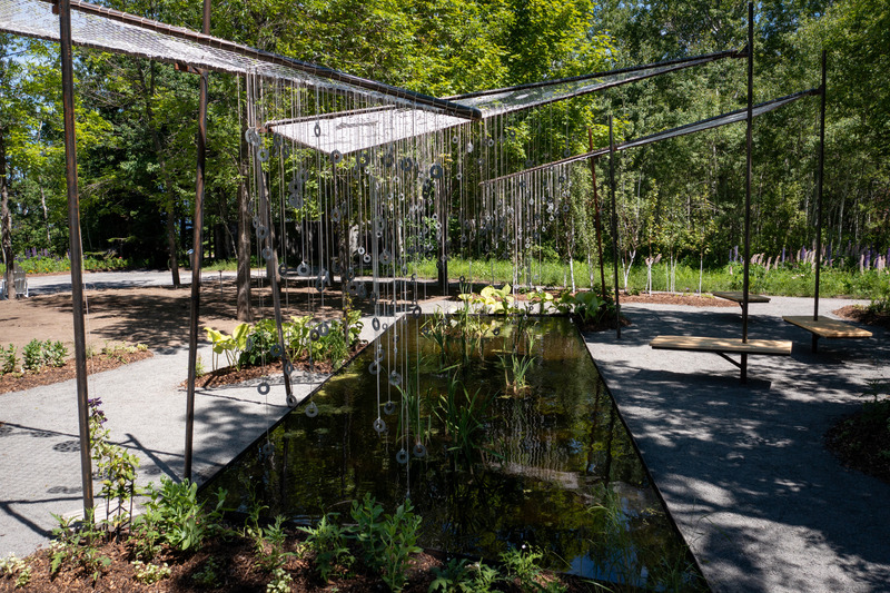 Press kit | 837-49 - Press release | Opening of the 25th International Garden Festival - International Garden Festival - Event + Exhibition - Festival International des Jardins du Domaine de Chaumont-sur-Loire, "Bruissement d'ailes" - Photo credit: Martin Bond