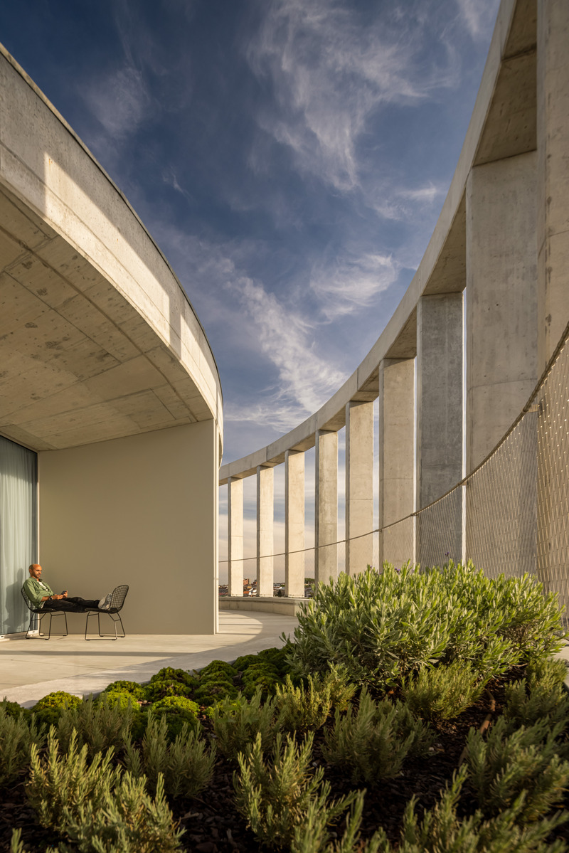 Dossier de presse | 7557-01 - Communiqué de presse | Hoso, une résidence étudiante construite en 14 mois - OODA - Architecture résidentielle - Crédit photo : Fernando Guerra