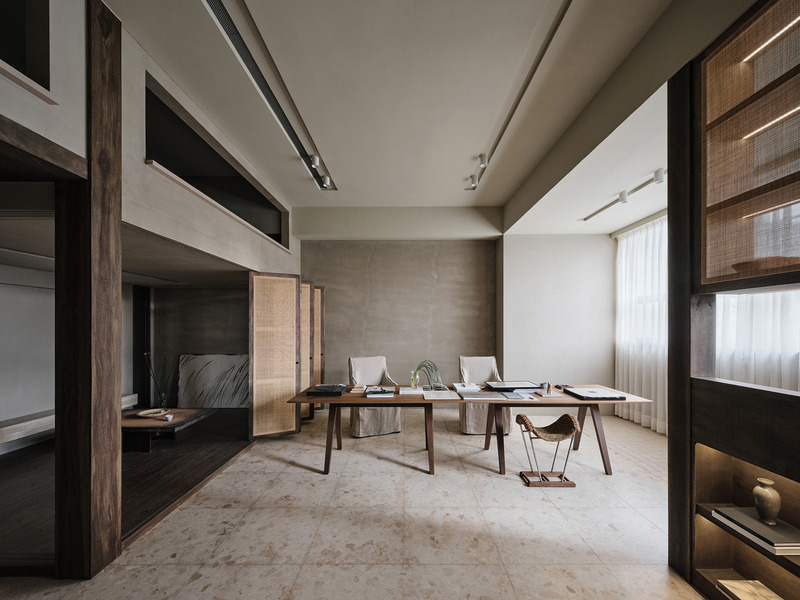 Dossier de presse | 6099-02 - Communiqué de presse | fws_work has Transformed a Compact Loft in Taipei, Taiwan Into an Artist's Residence, Imbuing Every Step, Every Moment, and Every Scene with a Sense of Poetic Essence - fws_work - Design d’intérieur résidentiel - Crédit photo : Suiyu Studio