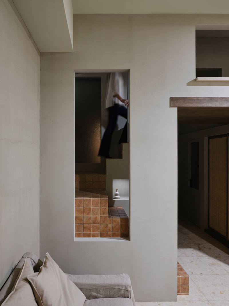 Dossier de presse | 6099-02 - Communiqué de presse | fws_work has Transformed a Compact Loft in Taipei, Taiwan Into an Artist's Residence, Imbuing Every Step, Every Moment, and Every Scene with a Sense of Poetic Essence - fws_work - Design d’intérieur résidentiel - Crédit photo : Suiyu Studio