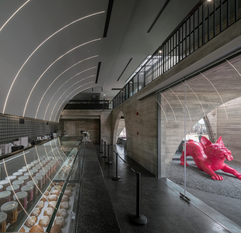 Press kit | 5302-02 - Press release | French Kitsch III - TOUCH Architect - Commercial Architecture - Photo credit: Metipat Prommomate