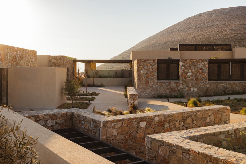 Press kit | 6827-01 - Press release | Gundari Resort - Block722 - Commercial Architecture - Gundari - Photo credit: Ana Santl