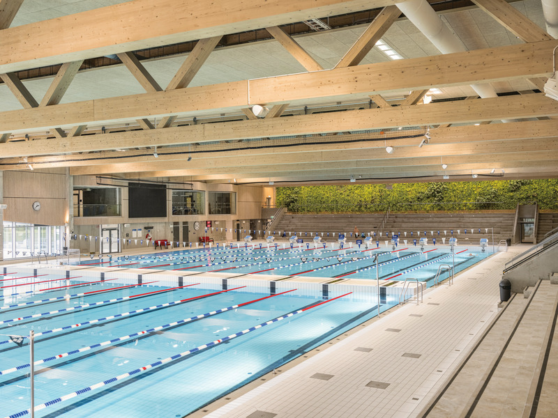 Press kit | 2506-11 - Press release | Sustainable Timelessness - Agrob Buchtal - Institutional Architecture - <p>The Tinnerbäcksbadet, realised by the architectural office 3XN around 200 kilometres southwest of Stockholm, presents itself as a spatial composition in earthy-warm colours. 18,000 m² of ceramic tiles from Agrob Buchtal play a key role here.</p> - Photo credit: agrob-buchtal.de / Foto: ©Rasmus Hjortshoj<br><br>