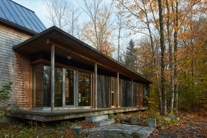 Dossier de presse | 7376-01 - Communiqué de presse | Maison au gré des saisons - Le local design - Architecture résidentielle - Crédit photo : James Brittain