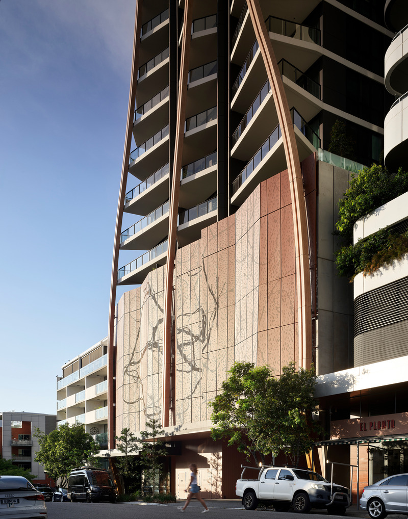 Dossier de presse | 4101-01 - Communiqué de presse | Nature-inspired Architecture Holds the Winning Formula - Koichi Takada Architects - Architecture résidentielle - Facade artwork by Australian Indigenous artist Judy Watson. - Crédit photo :  Scott Burrows 