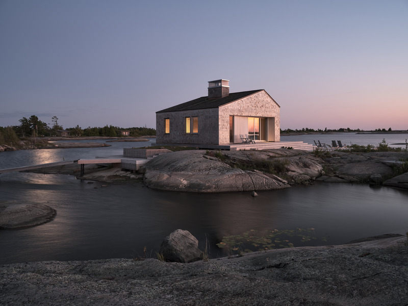 Dossier de presse | 1728-05 - Communiqué de presse | Akb_Whistling Wind Island - Akb Architects - Architecture résidentielle - Bunkie - Crédit photo : Doublespace