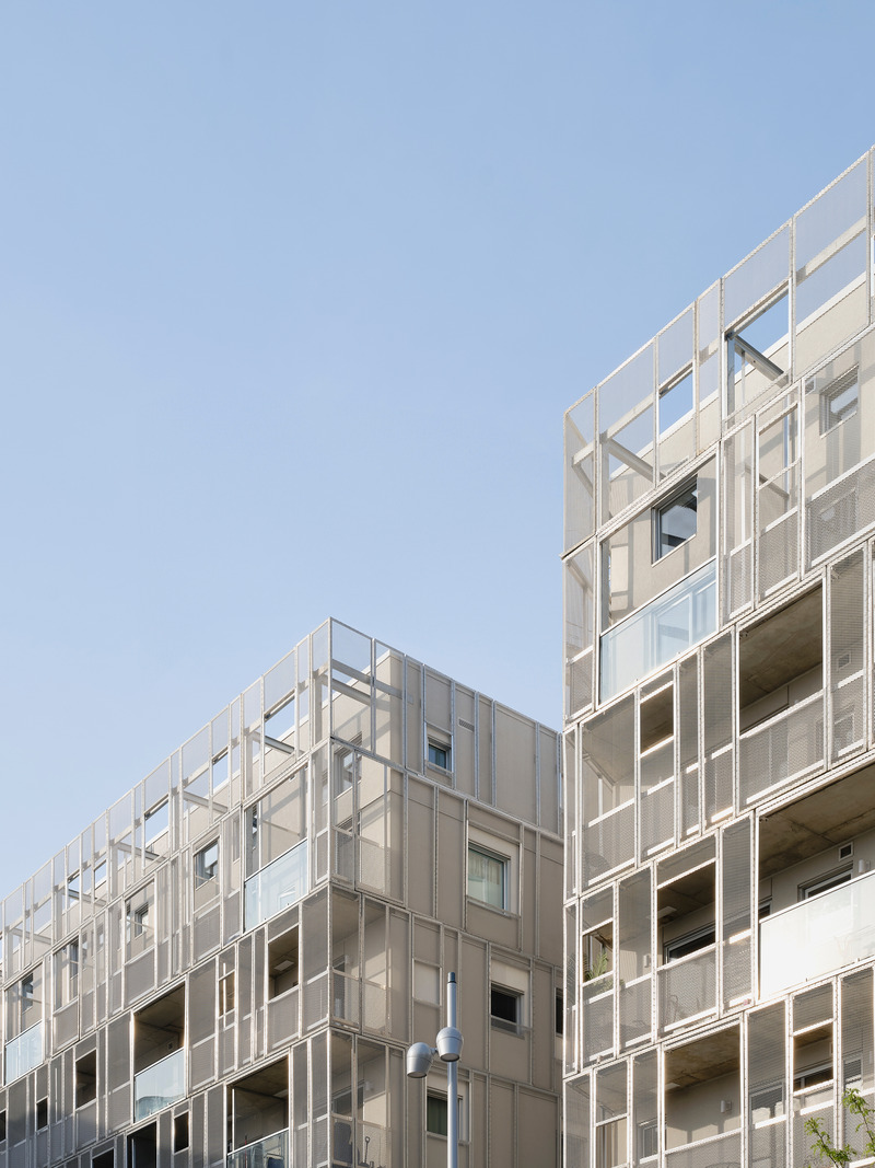 Press kit | 1676-07 - Press release | Rose des Vents: 123 Affordable Student Housing Units Designed by ADHOC - ADHOC - Residential Architecture - Photo credit: Maxime Brouillet 