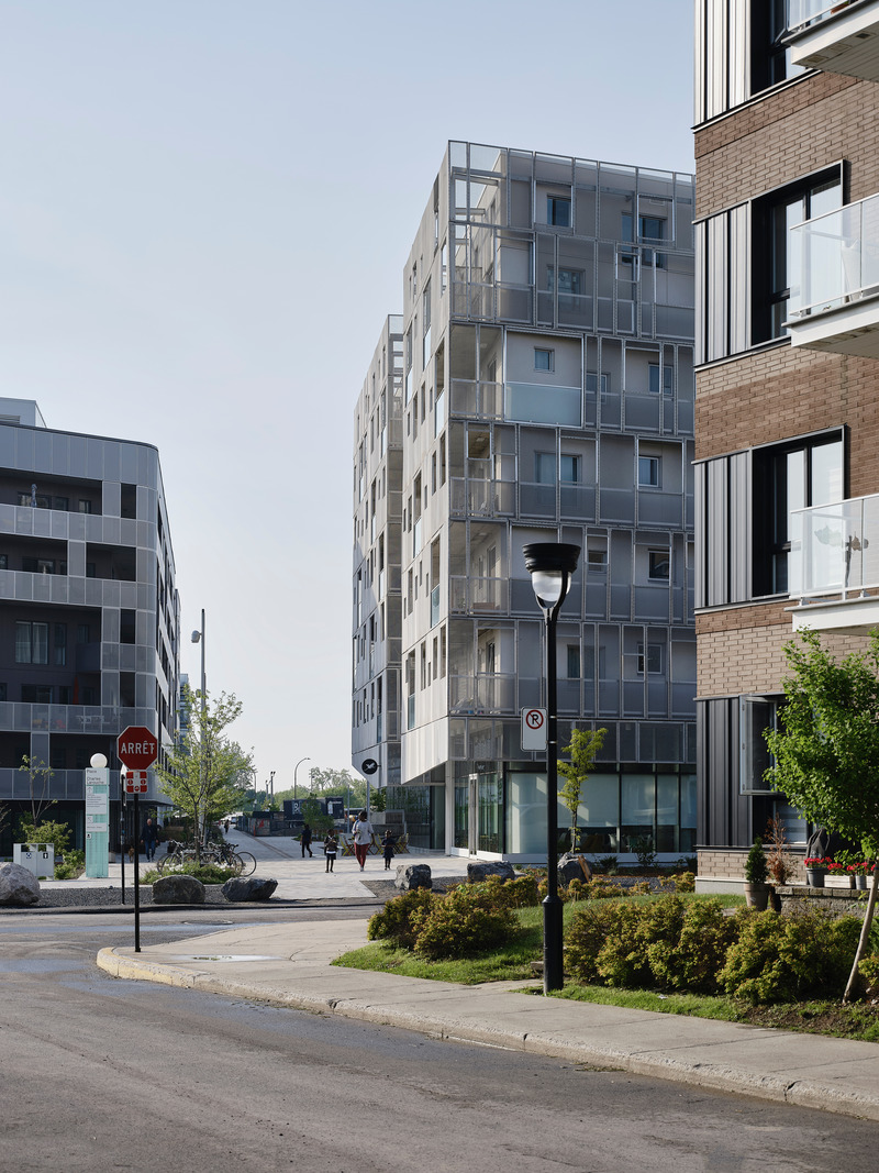 Press kit | 1676-07 - Press release | Rose des Vents: 123 Affordable Student Housing Units Designed by ADHOC - ADHOC - Residential Architecture - Photo credit: Maxime Brouillet 