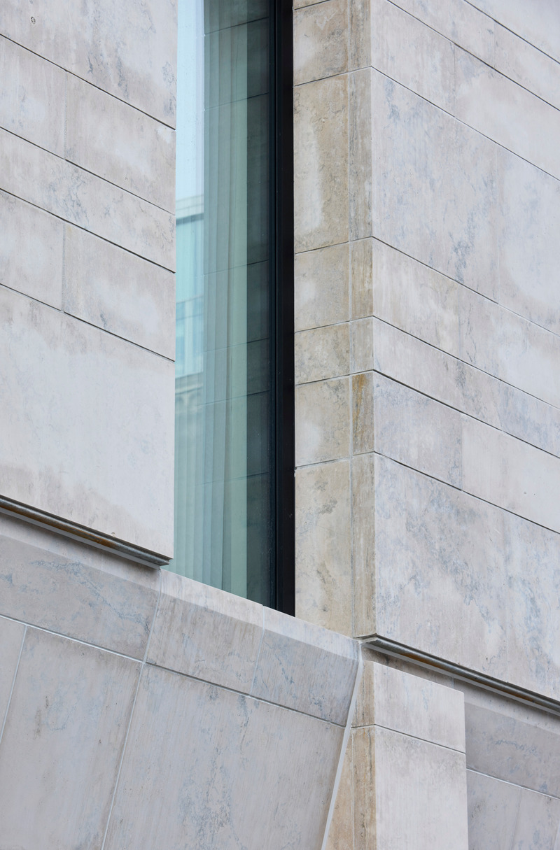 Press kit | 1440-02 - Press release | Château d’Ivoire - Archi- - Commercial Architecture - Photo credit: James Brittain
