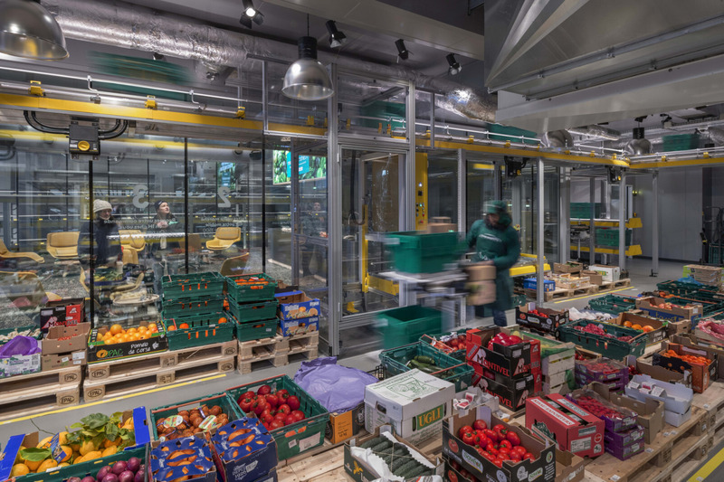 Dossier de presse | 3160-10 - Communiqué de presse | The Frame Awards Shortlist Is Revealed - FRAME - Concours - <p style="">MON-MARCHÉ PARIS</p><p style=""><br></p><h2>LANDINI ASSOCIATES</h2> - Crédit photo : Andrew Meredith